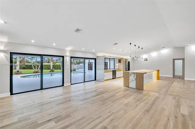 $2,225,000 | 10600 Southwest 140th Street, Miami, FL 33176