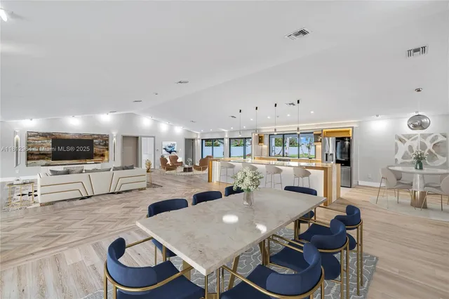 $2,225,000 | 10600 Southwest 140th Street, Miami, FL 33176