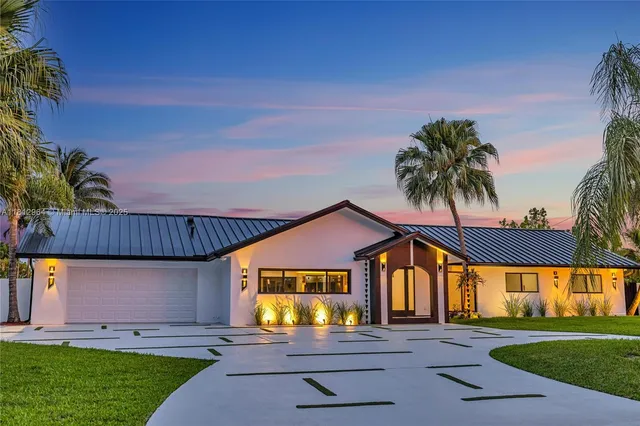 $2,225,000 | 10600 Southwest 140th Street, Miami, FL 33176