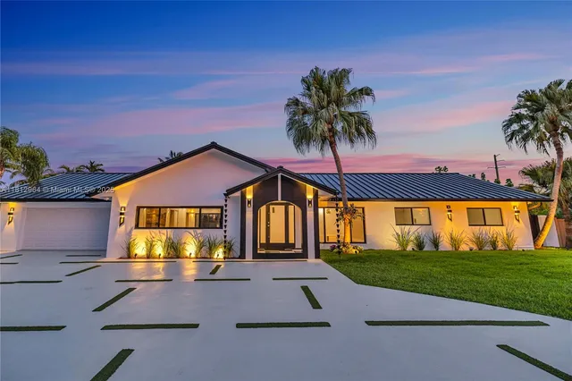 $2,225,000 | 10600 Southwest 140th Street, Miami, FL 33176