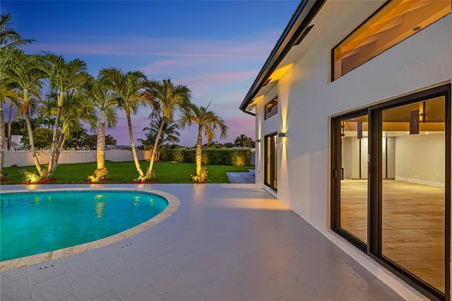 $2,225,000 | 10600 Southwest 140th Street, Miami, FL 33176