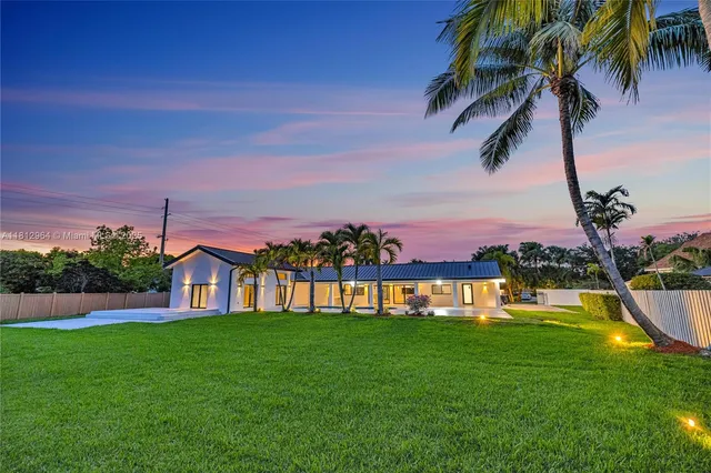 $2,225,000 | 10600 Southwest 140th Street, Miami, FL 33176