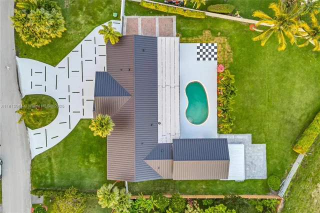 $2,225,000 | 10600 Southwest 140th Street, Miami, FL 33176