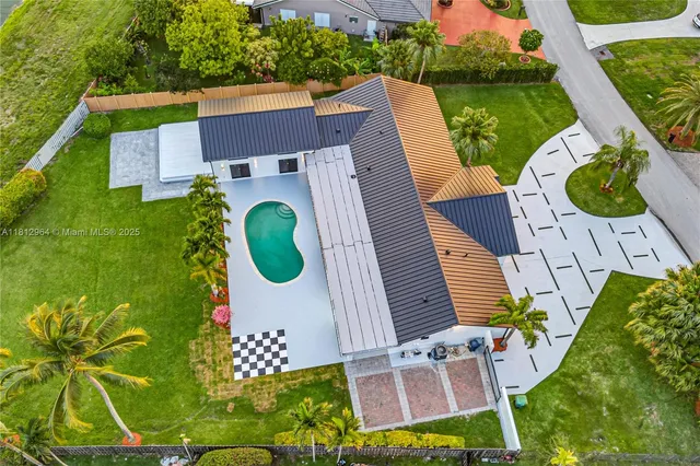 $2,225,000 | 10600 Southwest 140th Street, Miami, FL 33176