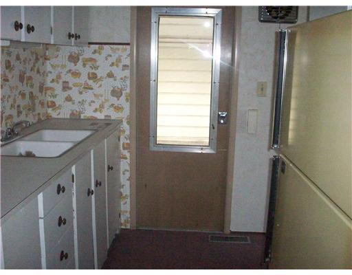 135 North Maple Street Mercer, PA 16137 - Photo 2 of 8 Kitchen.