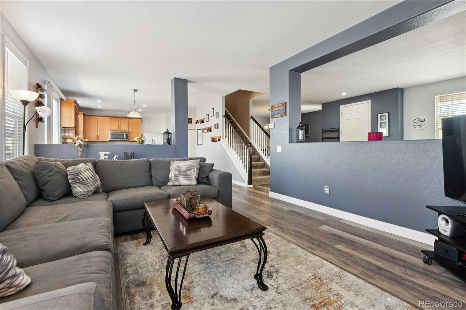 516 Hedgerow Way Brighton, CO 80601 - Photo 6 of 39