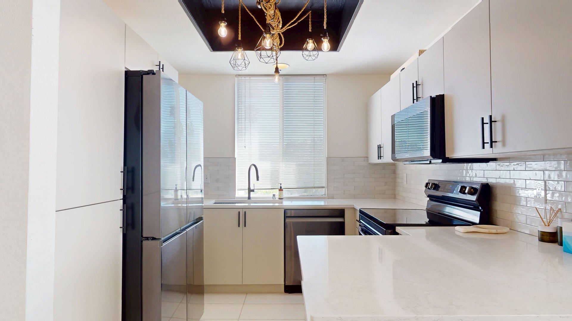 401 El Cielo Road, Unit 22 Palm Springs, CA 92262 - Photo 5 of 22 Kitchen
