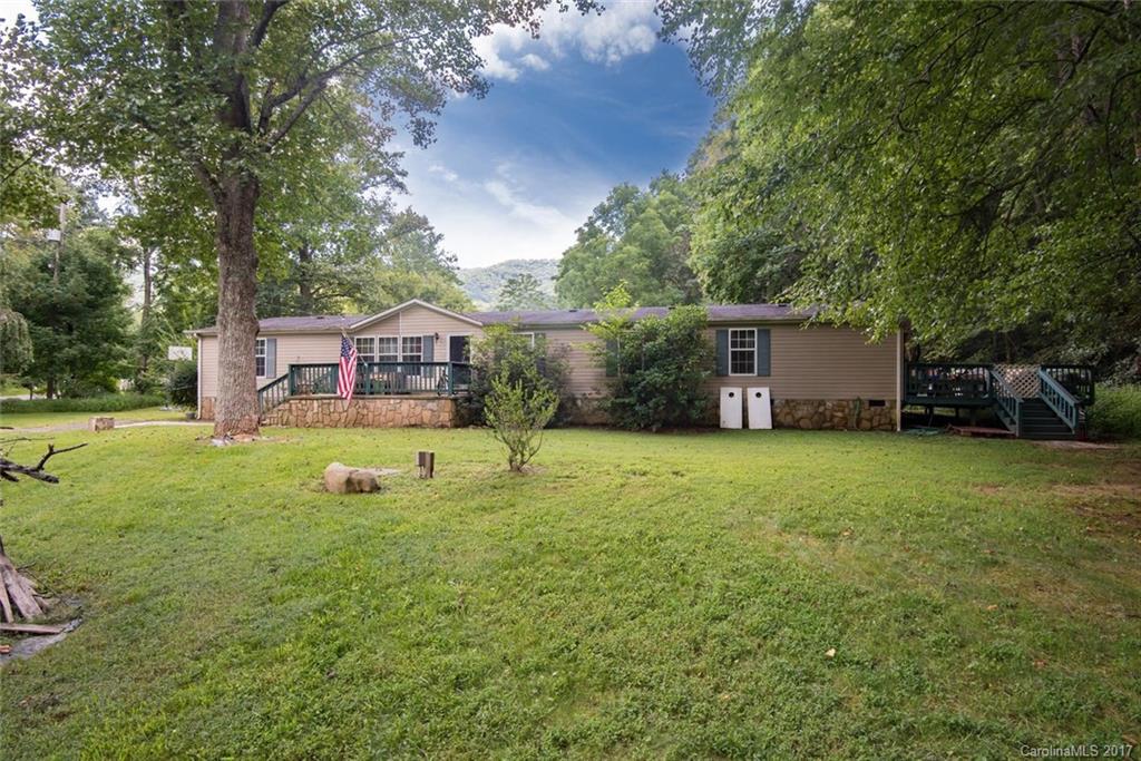 1149 Bee Tree Road Swannanoa, NC 28778 - Photo 4 of 24 Gallery Image 4