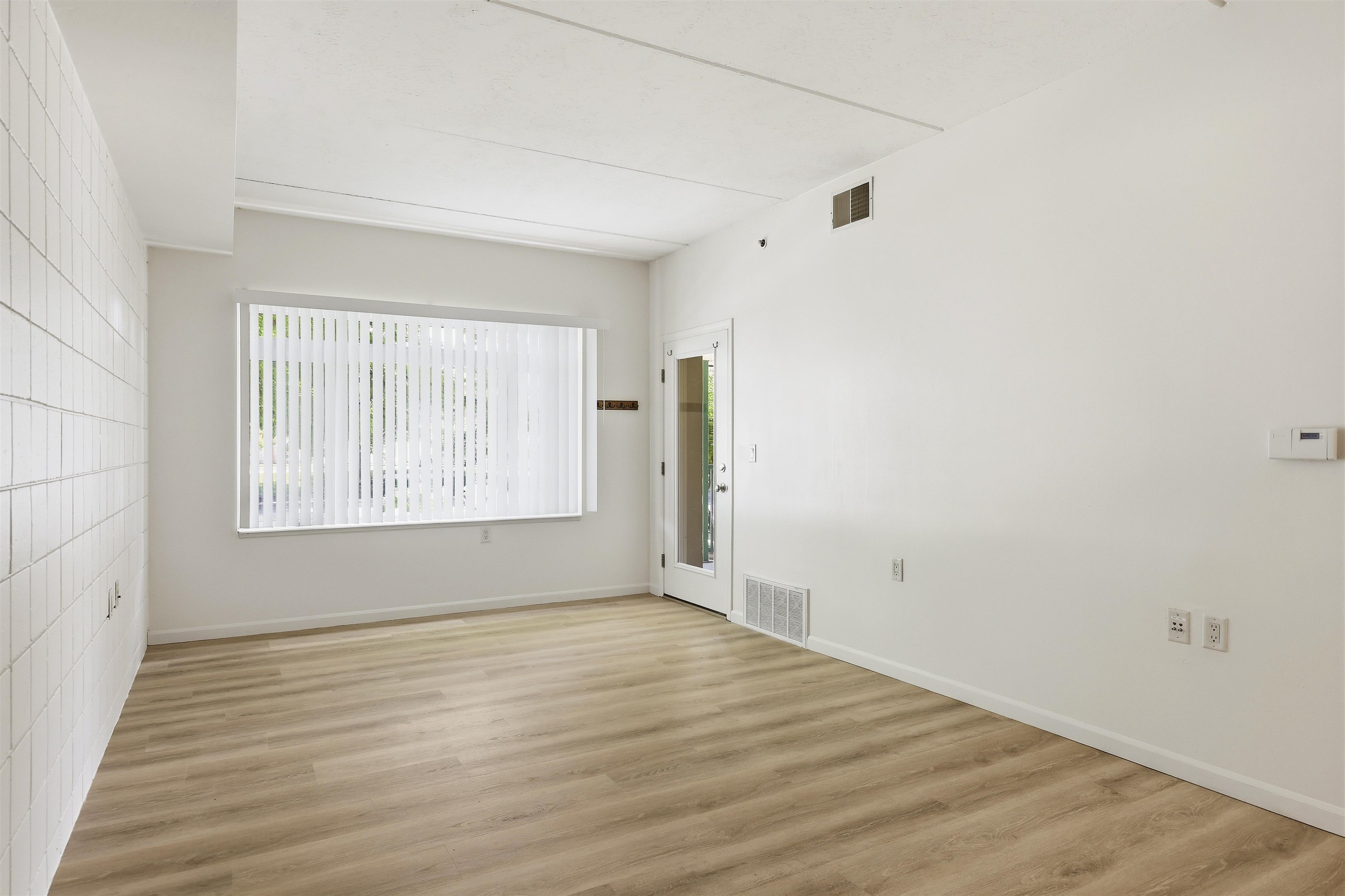 400 North Richmond Street, Unit 103 Appleton, WI 54911 - Photo 5 of 26