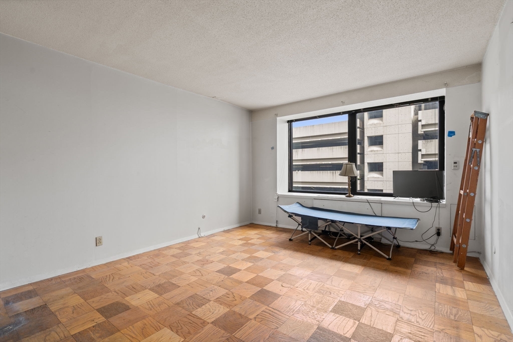 65 East India Row, Unit 6B Boston, MA 02110 - Photo 19 of 28