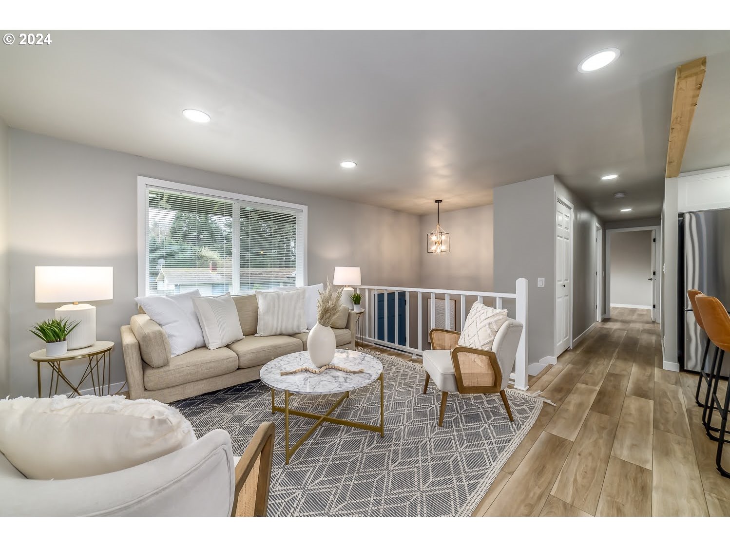 375 Heritage Avenue Eugene, OR 97404 - Photo 6 of 32 a living room with furniture and a large window