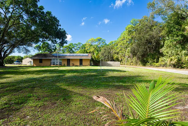 $5,000 | 169 Armadillo Way, West Palm Beach, FL 33411