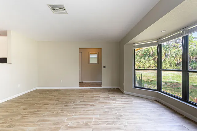 $5,000 | 169 Armadillo Way, West Palm Beach, FL 33411