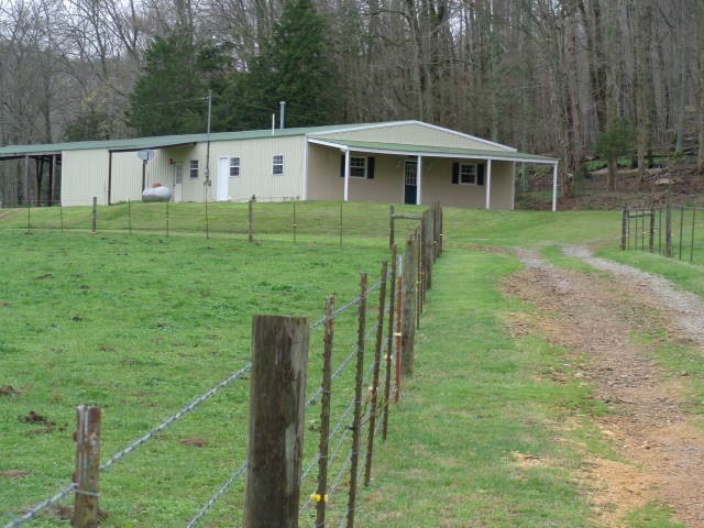 860 Petersburg-Chestnut Ridge Road Petersburg, TN 37144 - Photo 1 of 23 Gallery Image 1