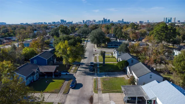 $1,980 | 3811 Luca Street, Houston, TX 77021
