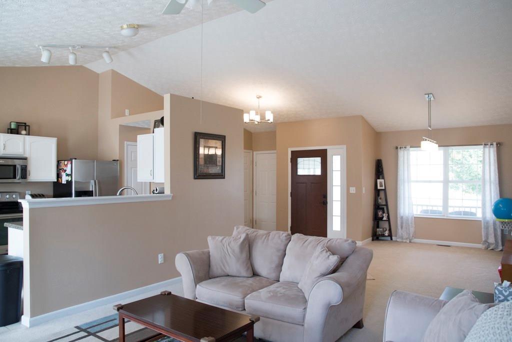 1832 Hunters Ridge Drive Troy, OH 45373 - Photo 11 of 35 Gallery Image 11