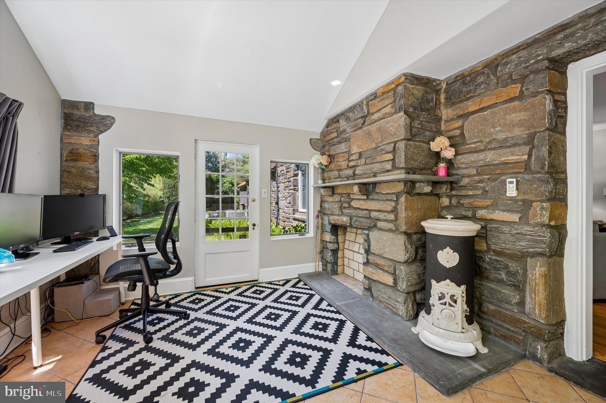 35 Llanberris Road Bala Cynwyd, PA 19004 - Photo 10 of 24