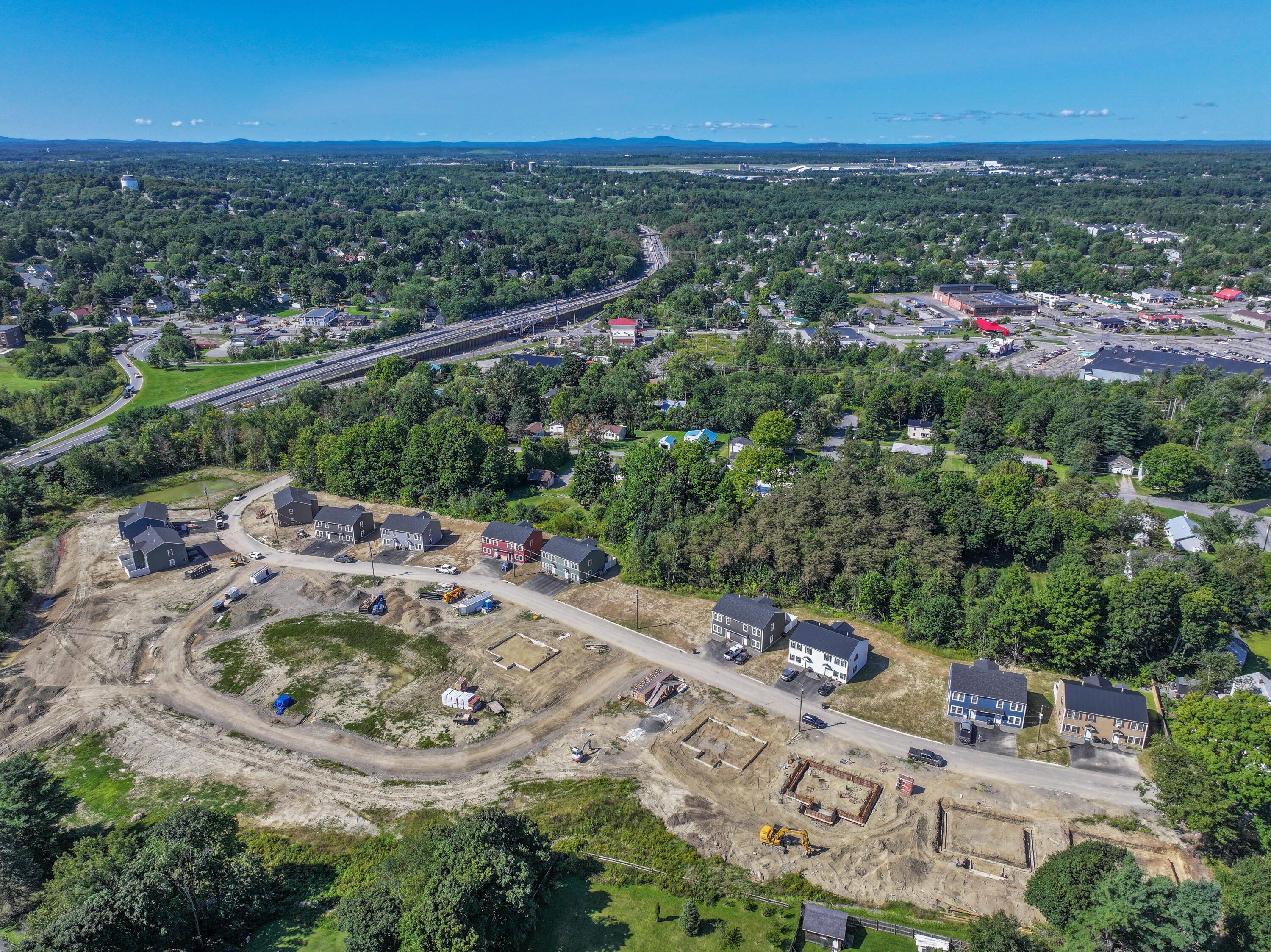 24 Wildwood Drive Bangor, ME 04401 - Photo 1 of 33 image_123650291