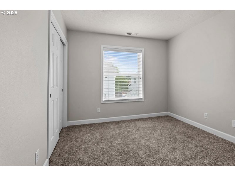 715 Shadowwood Loop Northeast Keizer, OR 97303 - Photo 28 of 41