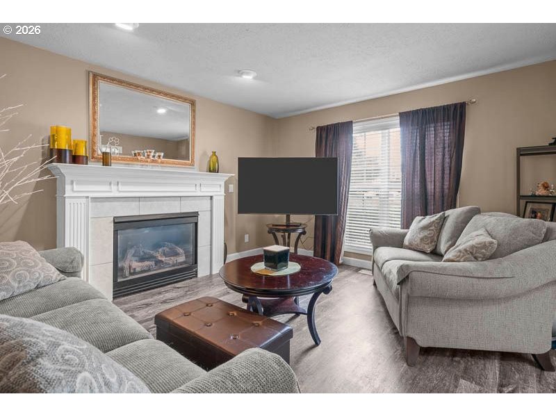 715 Shadowwood Loop Northeast Keizer, OR 97303 - Photo 6 of 41