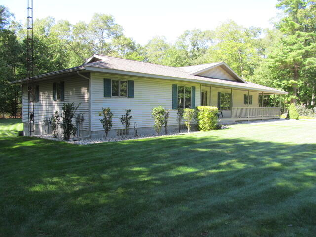 3673 Jay Road Whitehall, MI 49461 - Photo 4 of 43 IMG_4647