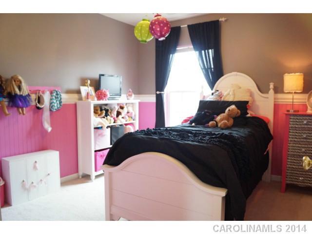 2235 Winthorp Ridge Road Charlotte, NC 28270 - Photo 12 of 16