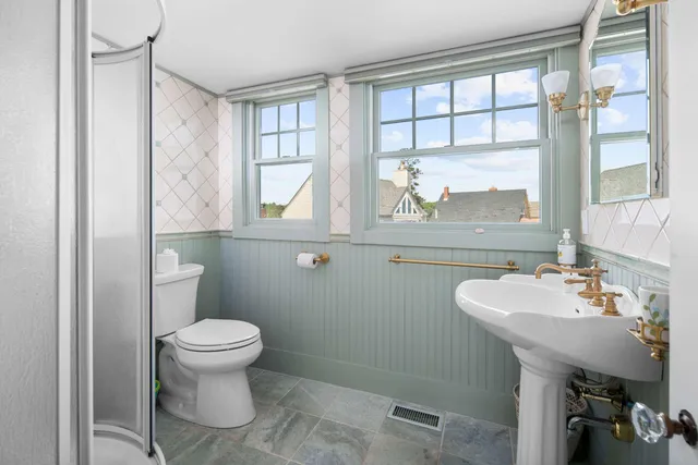 $3,595,000 | 53 Great Hill Road, Kennebunk, ME 04043