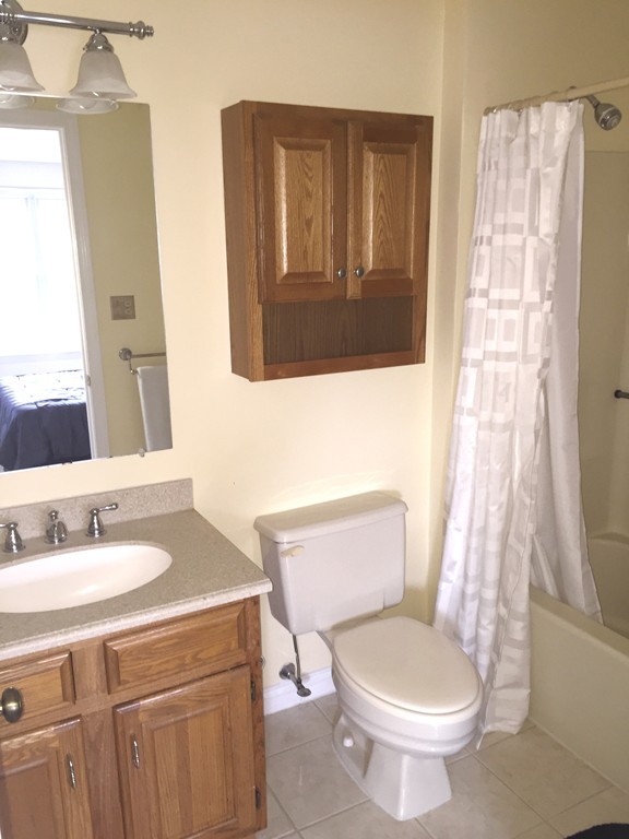 515 Ridgefield Circle, Unit D Clinton, MA 01510 - Photo 13 of 20 Gallery Image 13