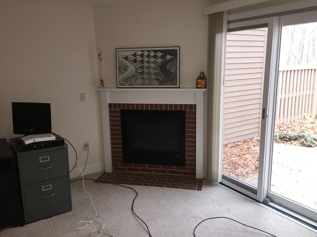 515 Ridgefield Circle, Unit D Clinton, MA 01510 - Photo 8 of 20 Gallery Image 8