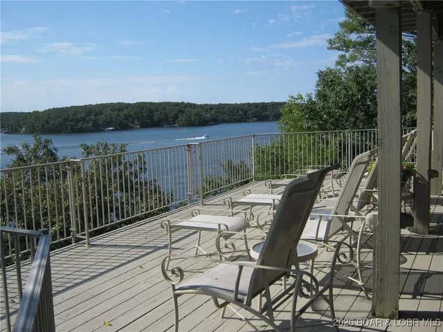 $1,590,000 | 16 Hawk Hill Court, Lake Ozark, MO 65049