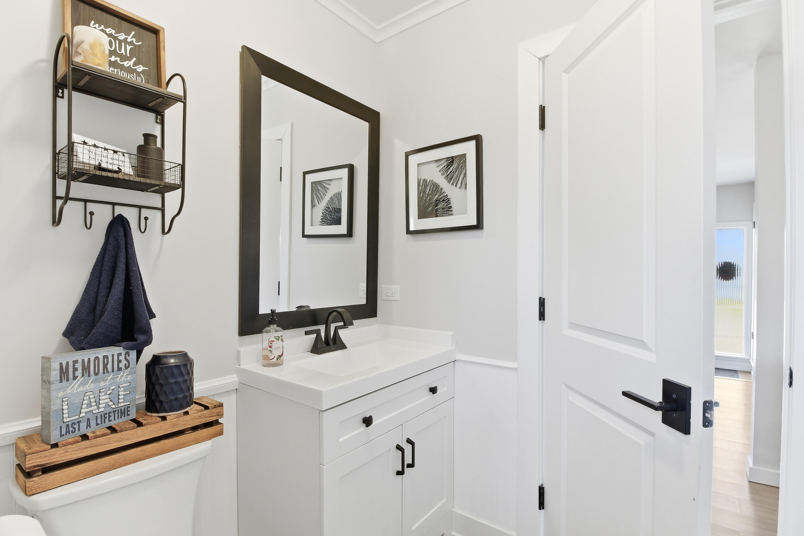 38927 89th Street Randall, WI 53128 - Photo 26 of 66 Main Floor Bath