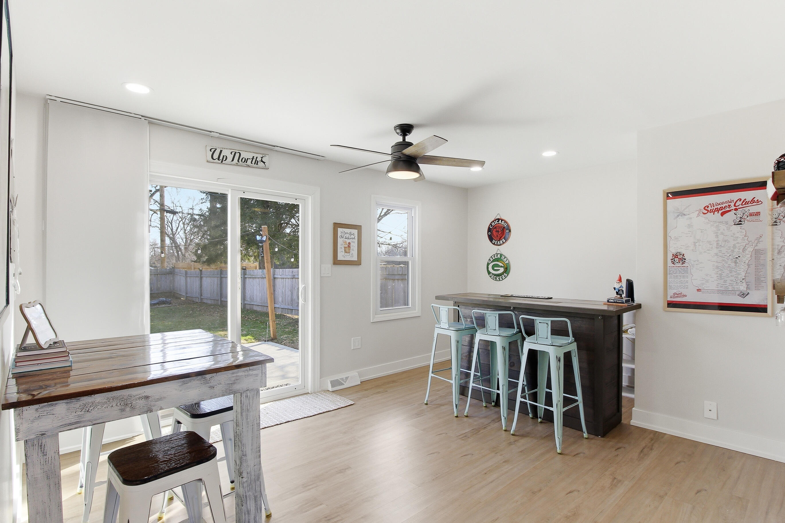 38927 89th Street Randall, WI 53128 - Photo 28 of 66 Bar