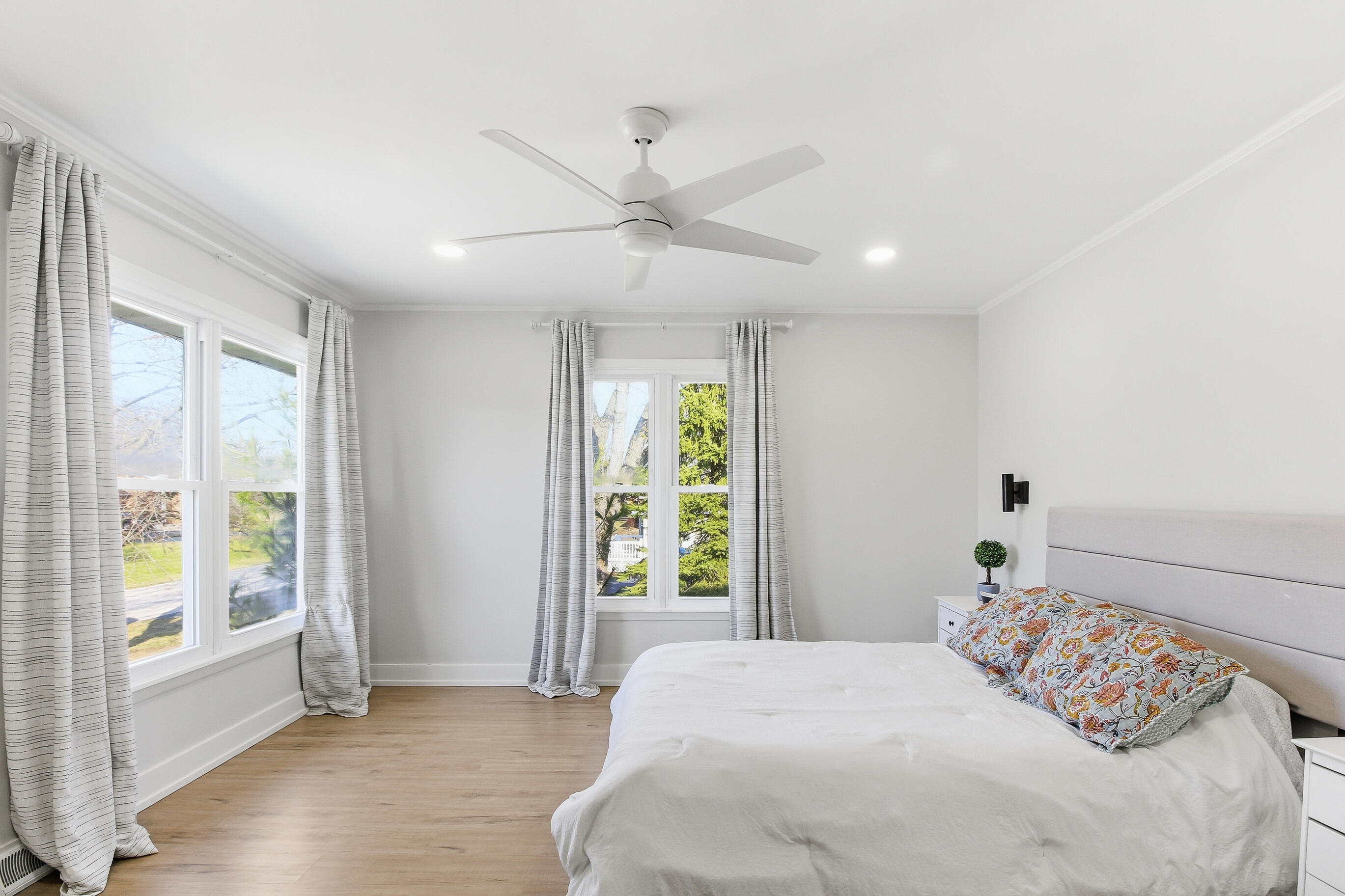 38927 89th Street Randall, WI 53128 - Photo 32 of 66 Primary Bedroom