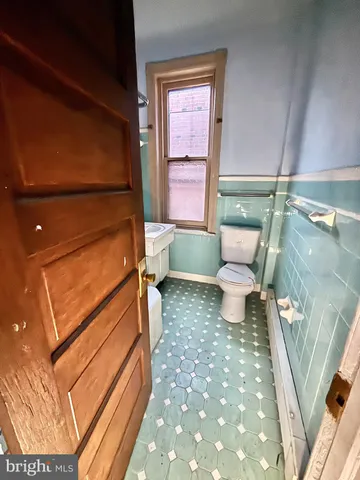 $450,000 | 1627 South 8th Street, Philadelphia, PA 19148