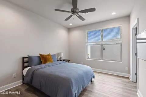 $795,000 | 117 Firethorn Drive, Youngsville, LA 70592