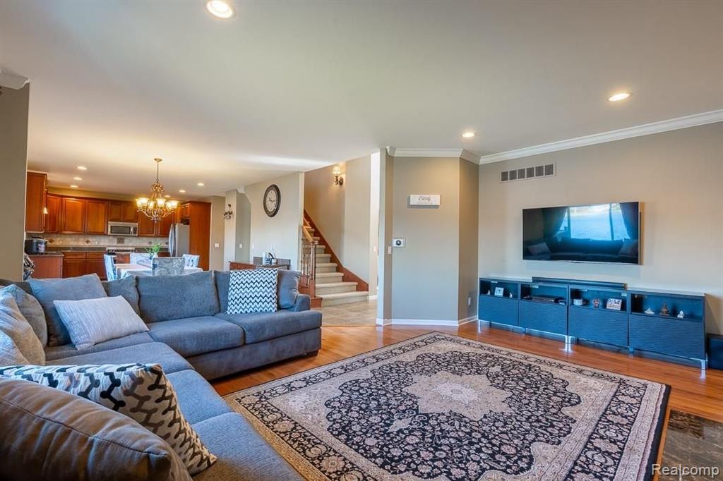 2168 East Shore Drive Rochester Hills, MI 48307 - Photo 20 of 52
