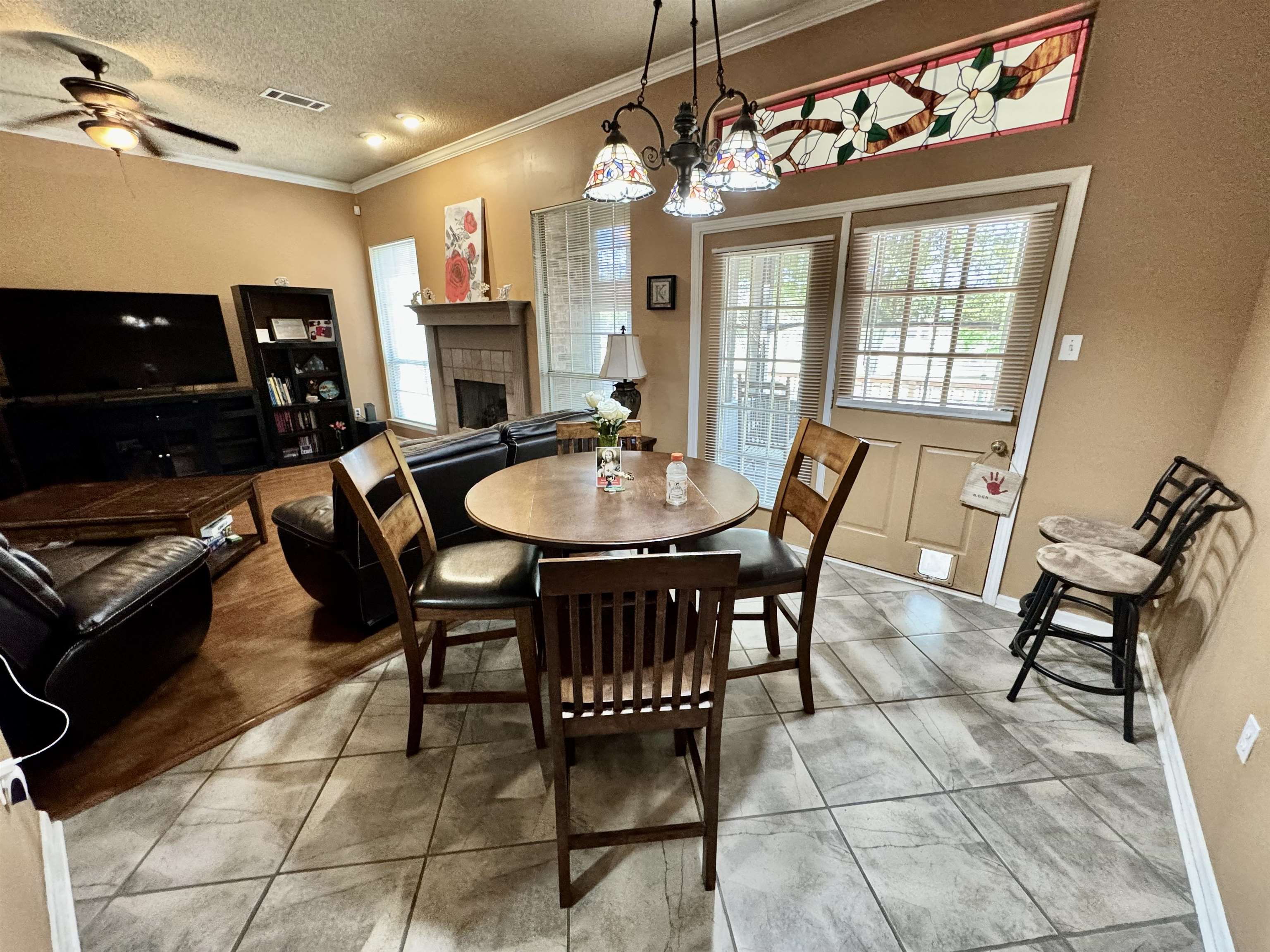 5100 Springtree Drive Bartlett, TN 38002 - Photo 11 of 31 Gallery Image 11