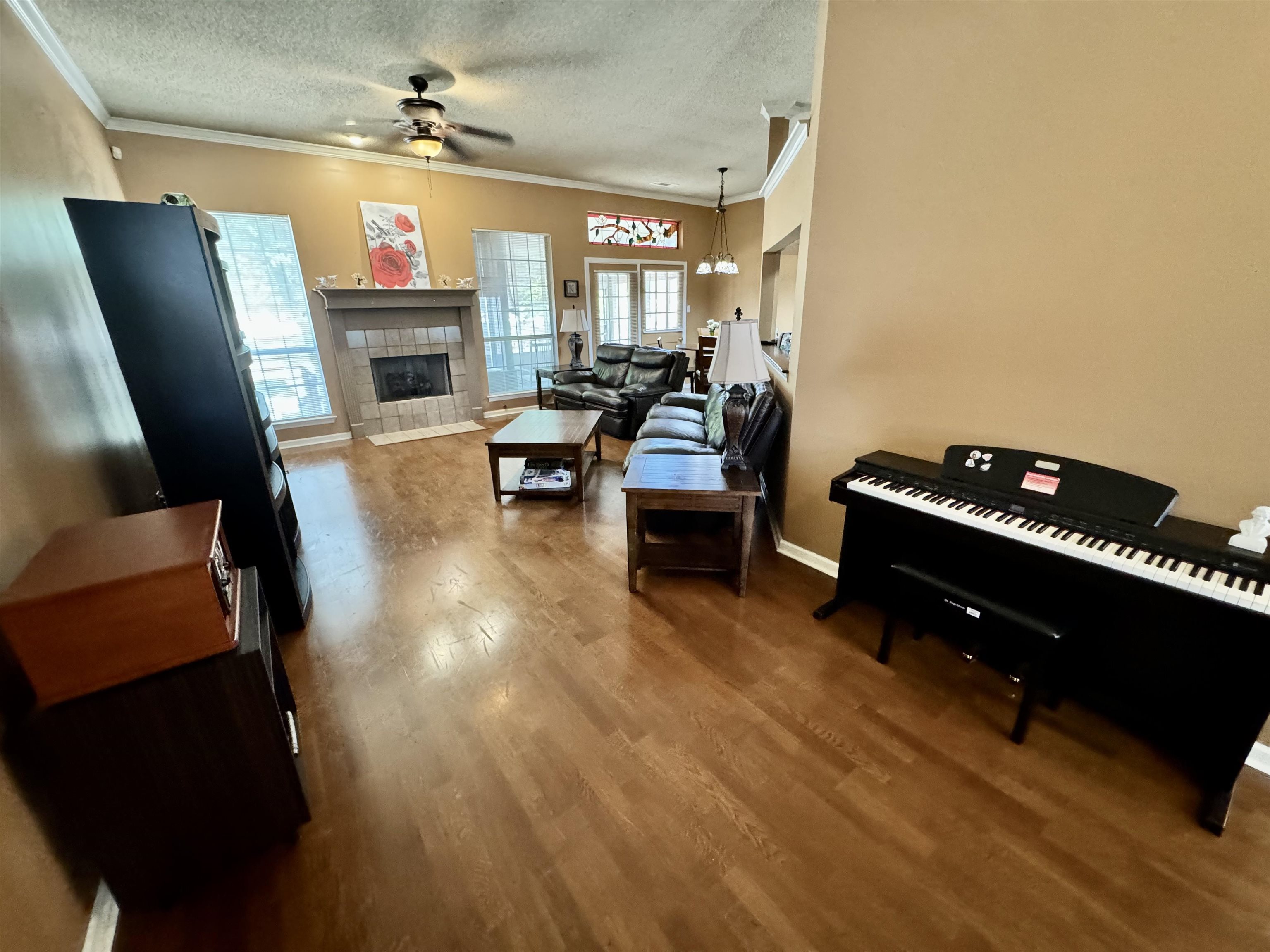 5100 Springtree Drive Bartlett, TN 38002 - Photo 7 of 31 Gallery Image 7