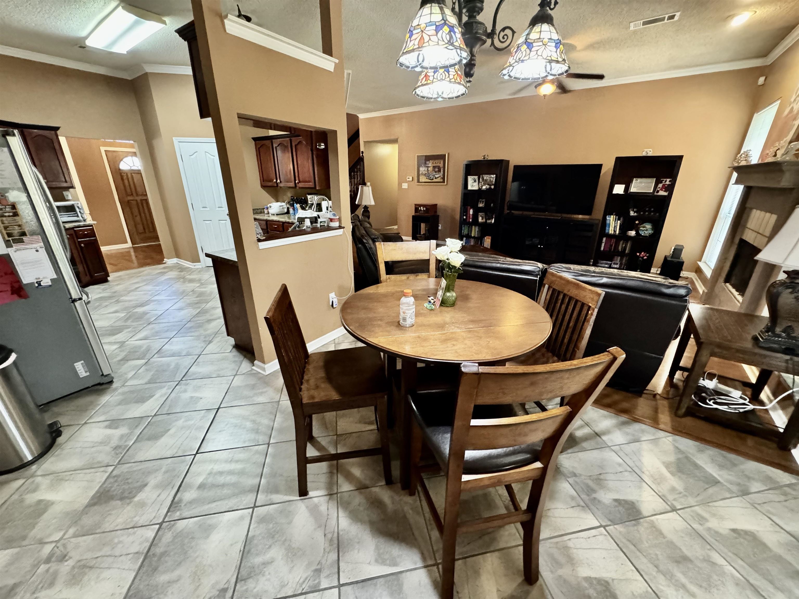 5100 Springtree Drive Bartlett, TN 38002 - Photo 10 of 31 Gallery Image 10