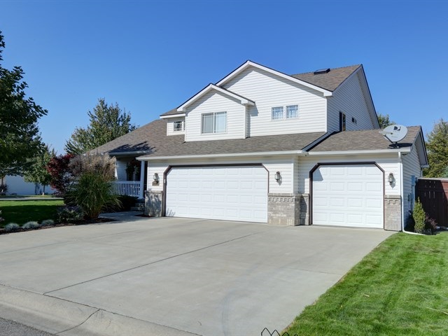 24203 Desmet Road Liberty Lake, WA 99019 - Photo 1 of 20 Gallery Image 1