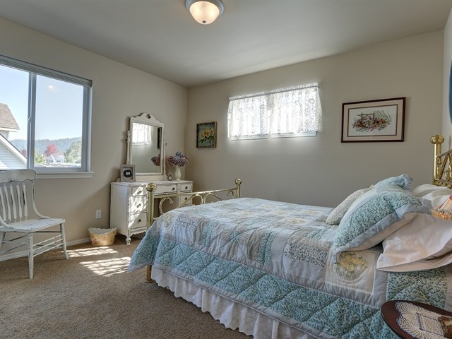 24203 Desmet Road Liberty Lake, WA 99019 - Photo 11 of 20 Gallery Image 11