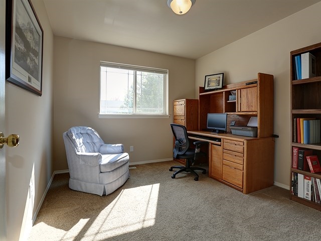 24203 Desmet Road Liberty Lake, WA 99019 - Photo 12 of 20 Gallery Image 12