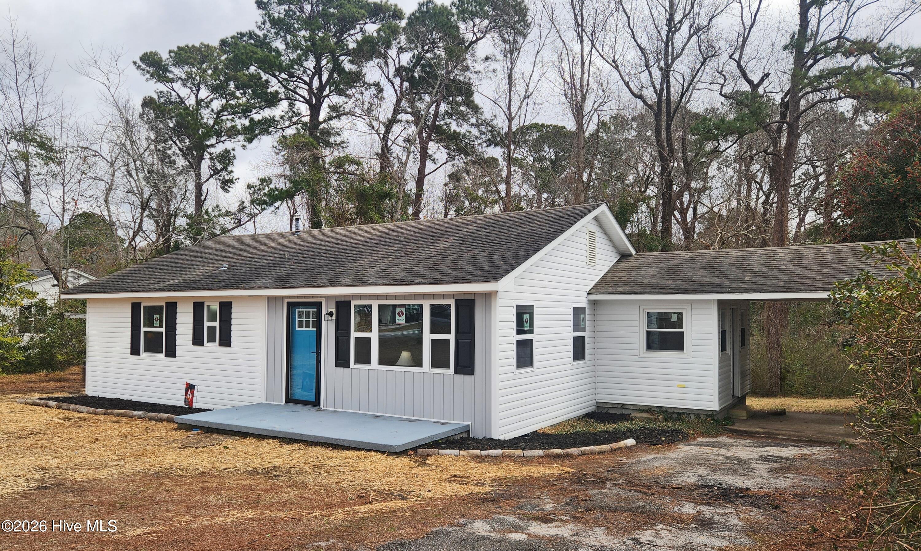 132 South Navassa Road Leland, NC 28451 - Photo 1 of 28 Welcome to 132 S Navassa