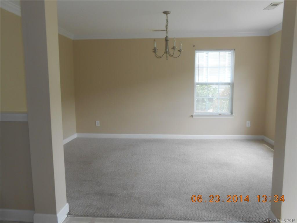 14008 Mallard Lake Road Charlotte, NC 28262 - Photo 2 of 10