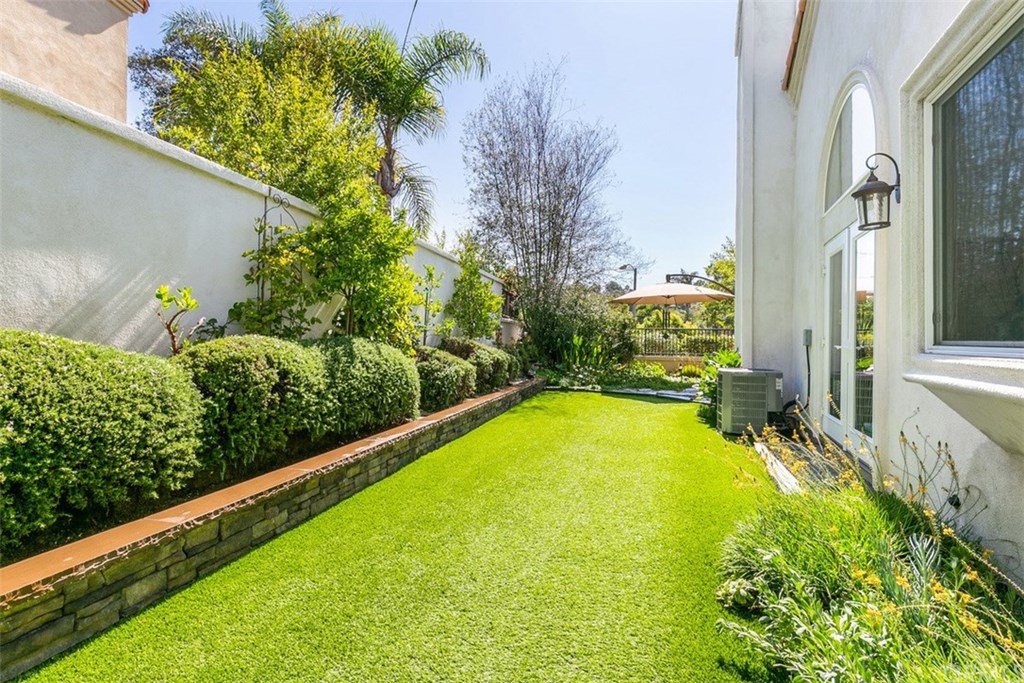 4 Mercato Laguna Niguel, CA 92677 - Photo 5 of 52