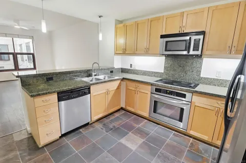 $469,000 | 1150 J Street, Unit 210, San Diego, CA 92101