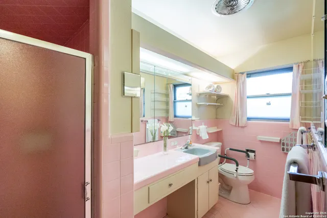 an empty room with a empty space and window