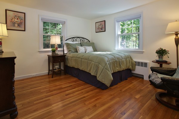46 Davelin Road Wayland, MA 01778 - Photo 6 of 15 Gallery Image 6