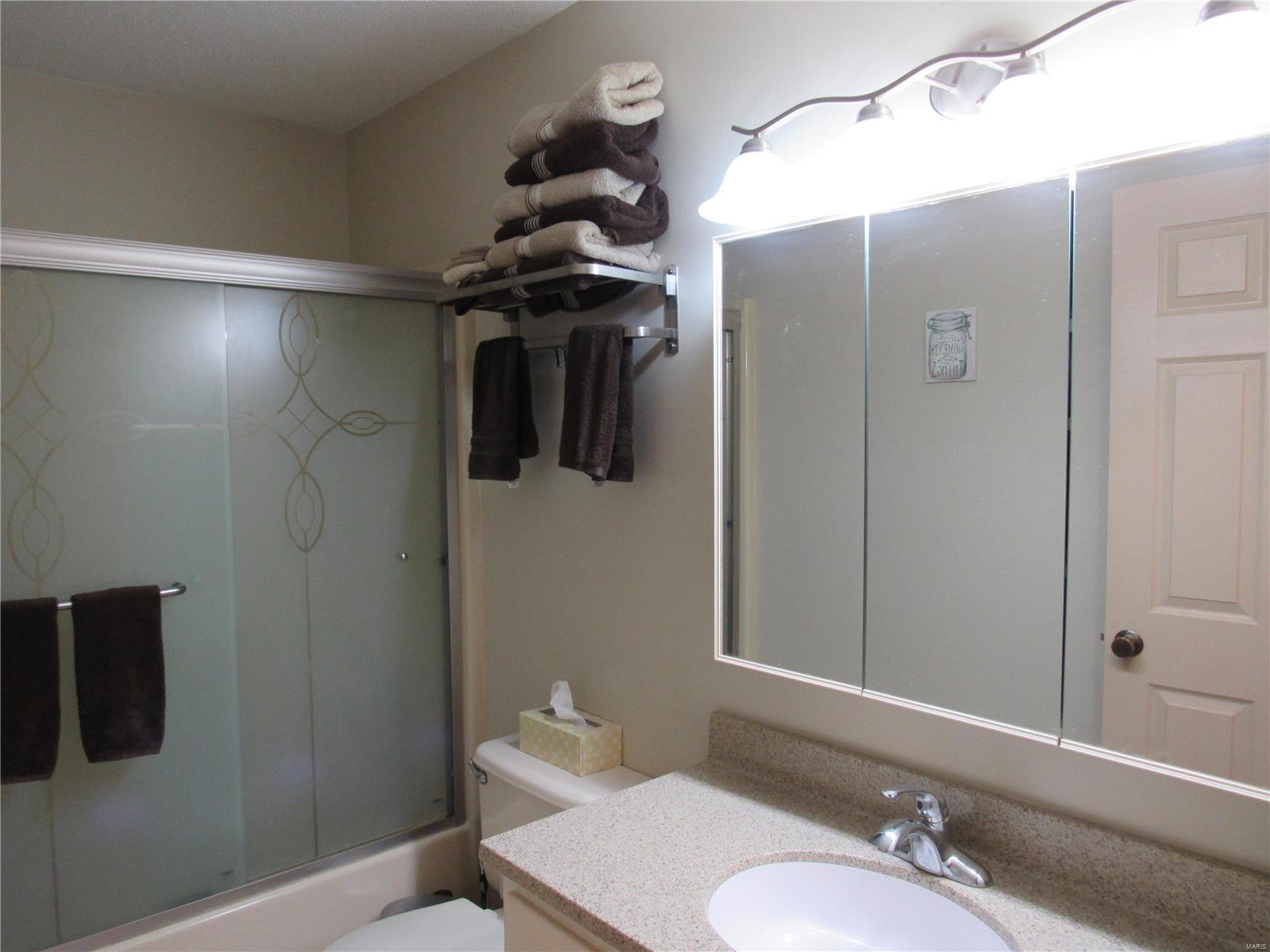 6520 Wenzel Road Alton, IL 62002 - Photo 20 of 71