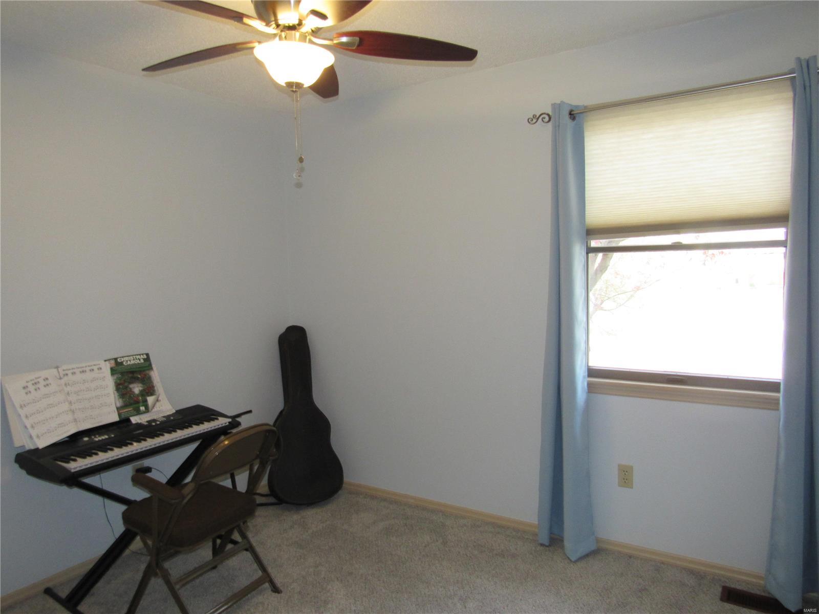 6520 Wenzel Road Alton, IL 62002 - Photo 21 of 71